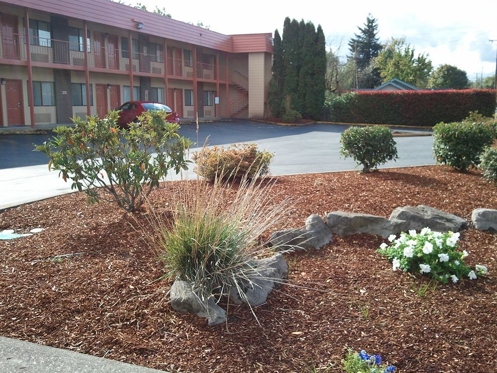 College Inn Monmouth Exterior photo